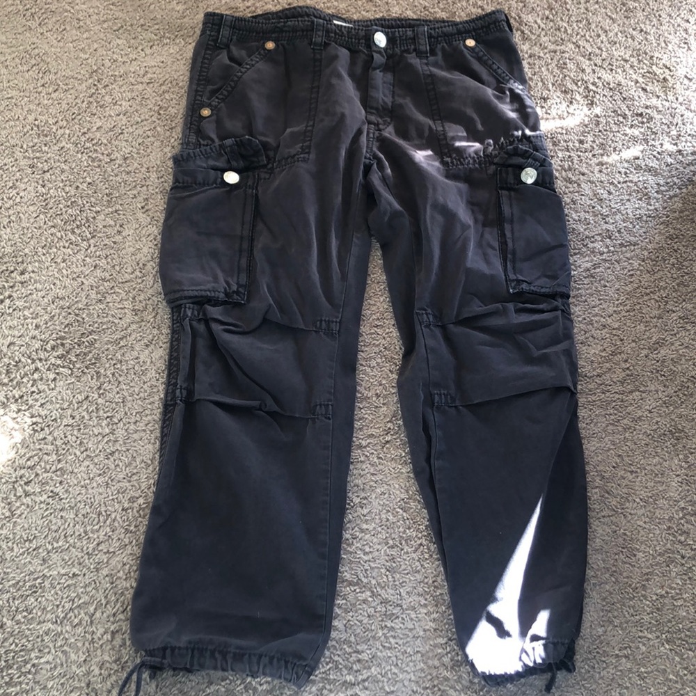 Men’s true religion cargo pants